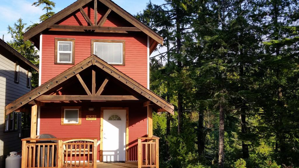 Reef Point Cottages Ucluelet Eksteriør bilde